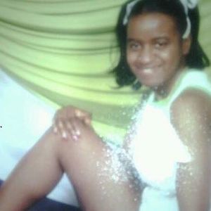 Meet your Posher, Lakenya